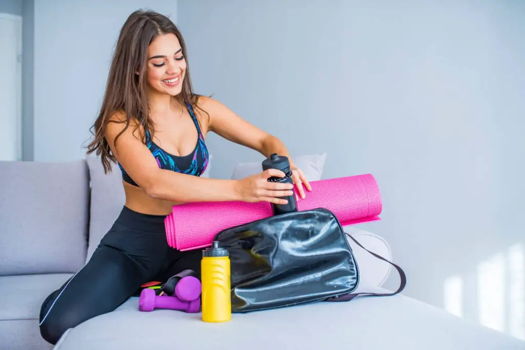 What To Put In A Gym Bag